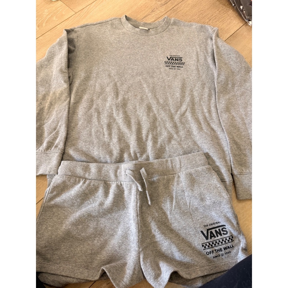 Vans Off The Wall Heather Gray Sweatshirt and Shorts Lounge Set XS/M 246